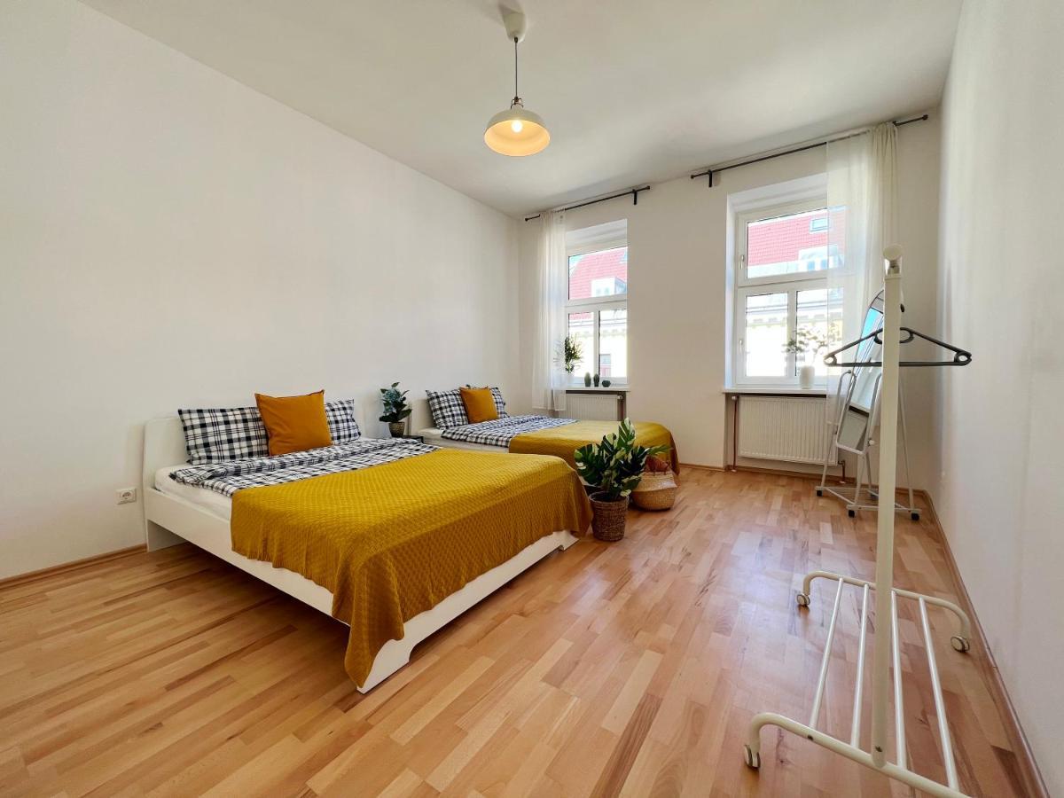 Time For Life Apartment Wina Bagian luar foto