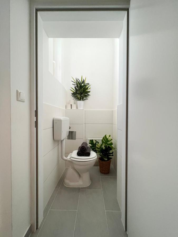 Time For Life Apartment Wina Bagian luar foto