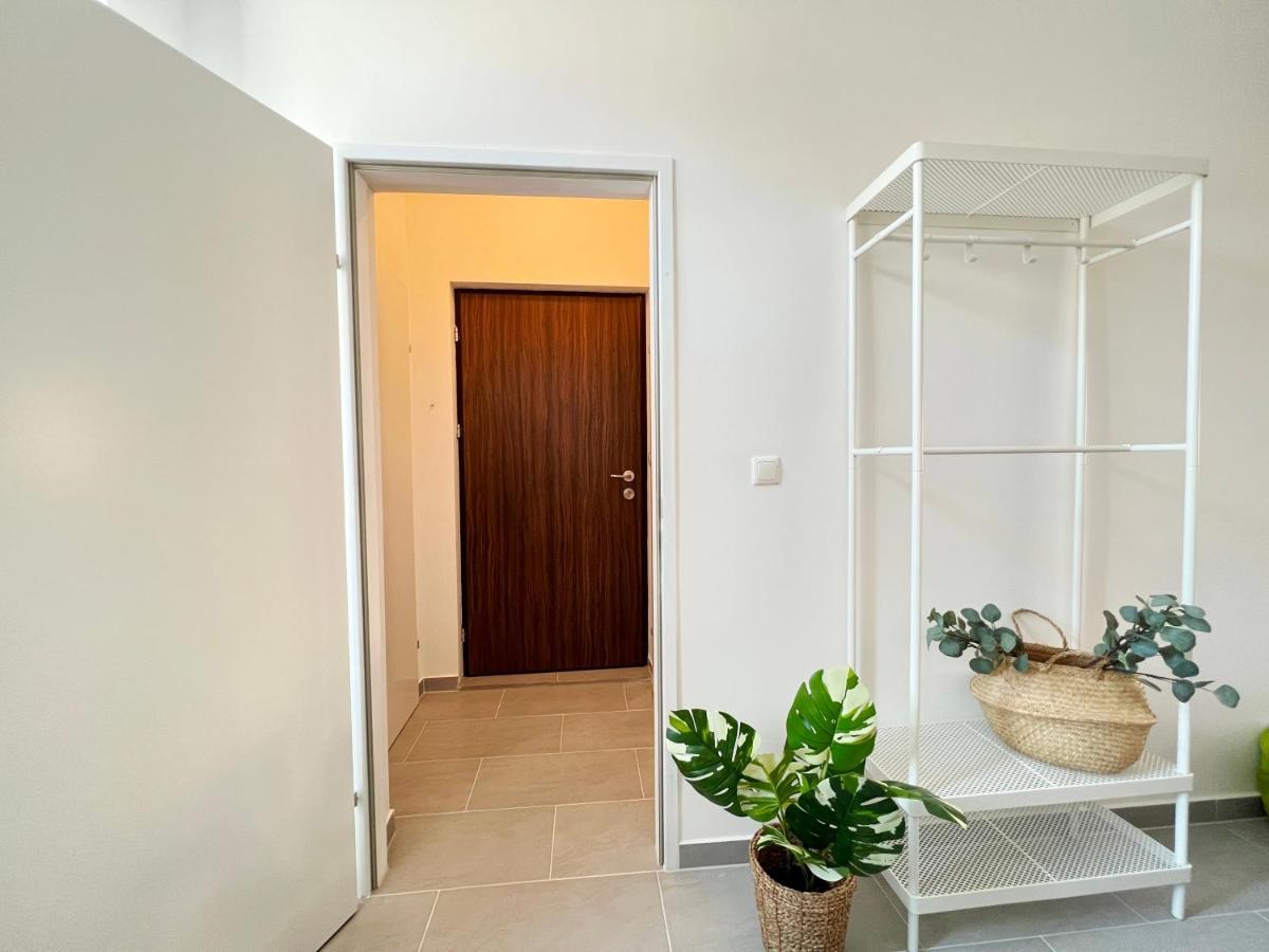 Time For Life Apartment Wina Bagian luar foto